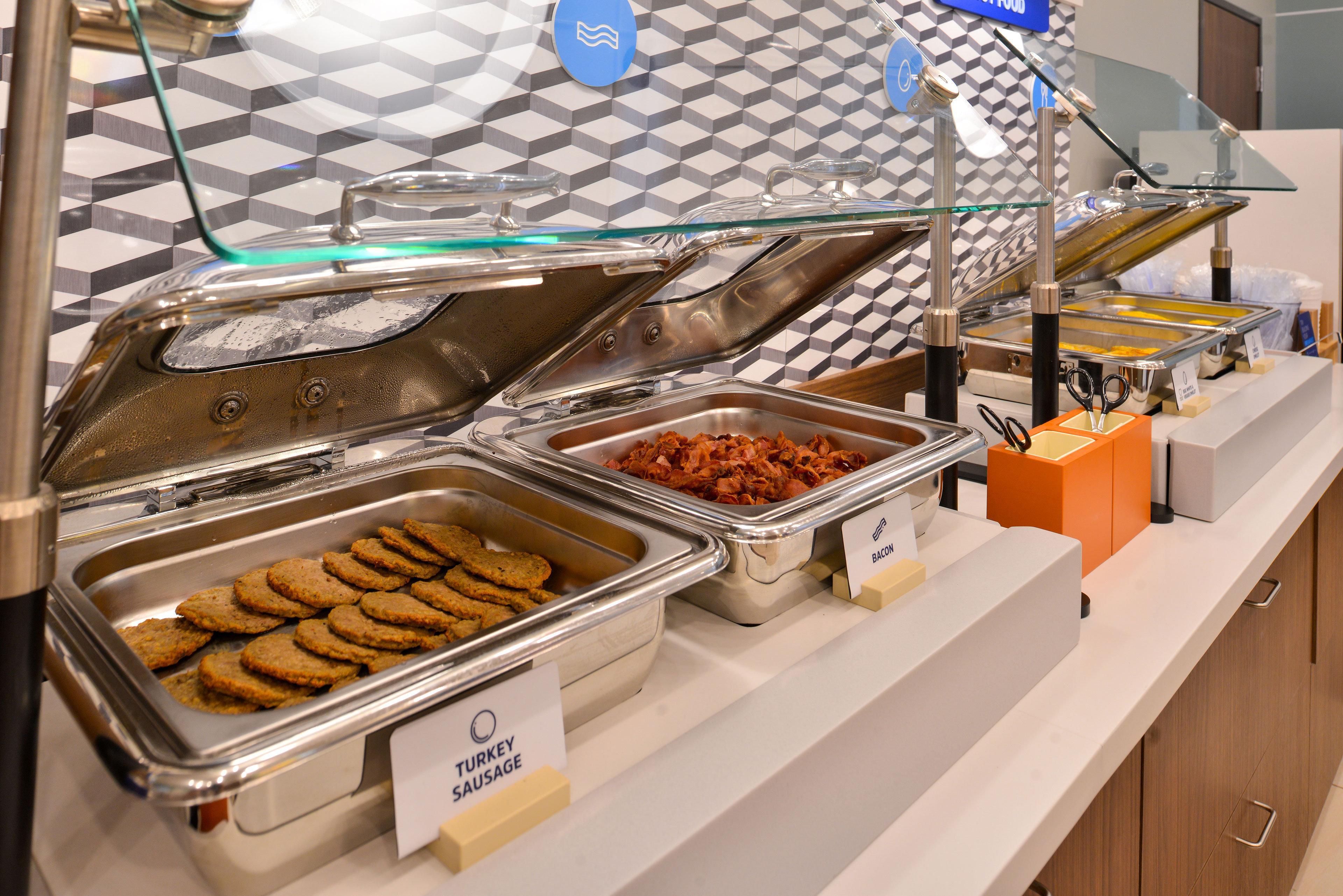 Holiday Inn Express Mccomb By Ihg Extérieur photo