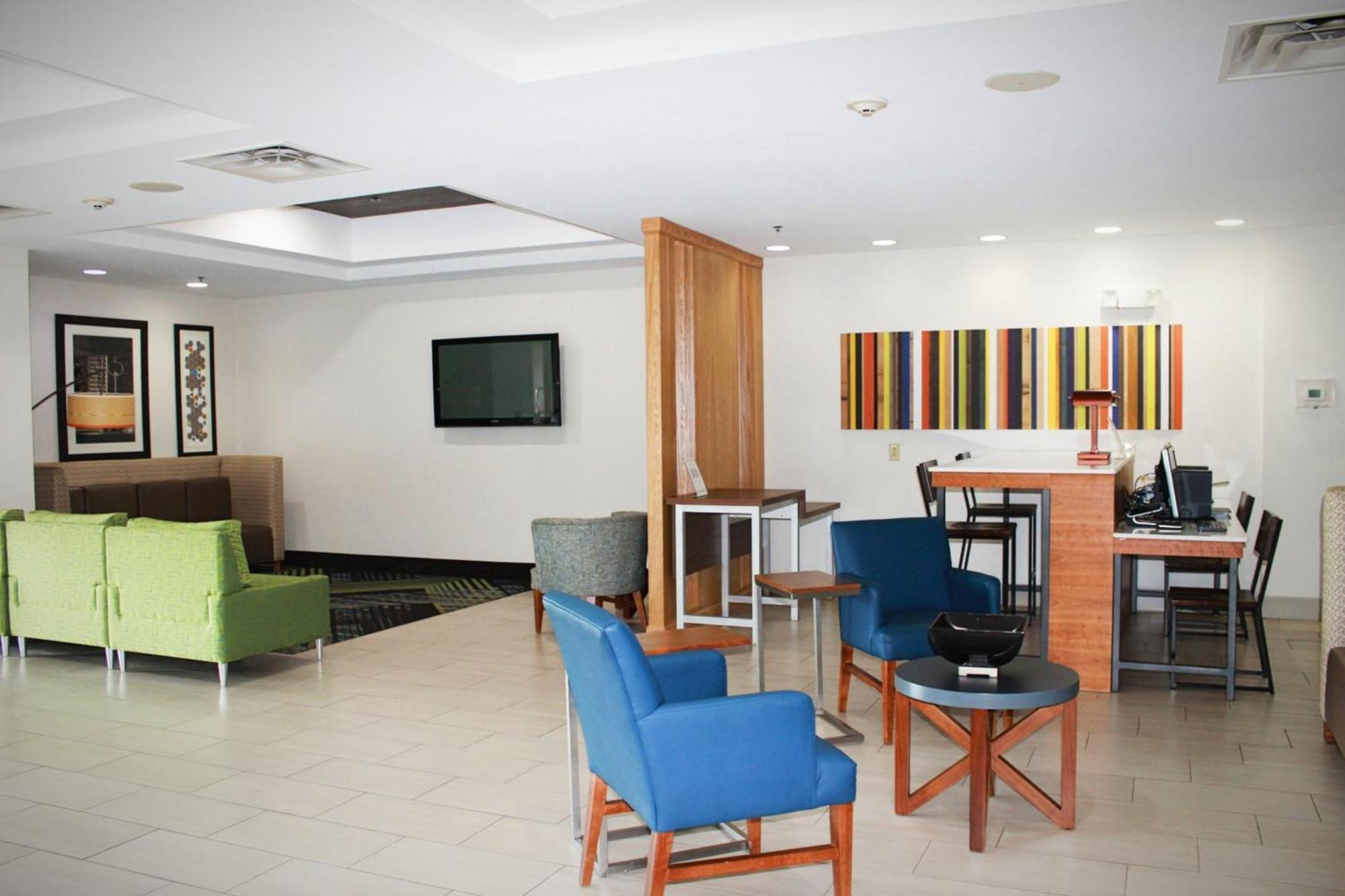 Holiday Inn Express Mccomb By Ihg Extérieur photo
